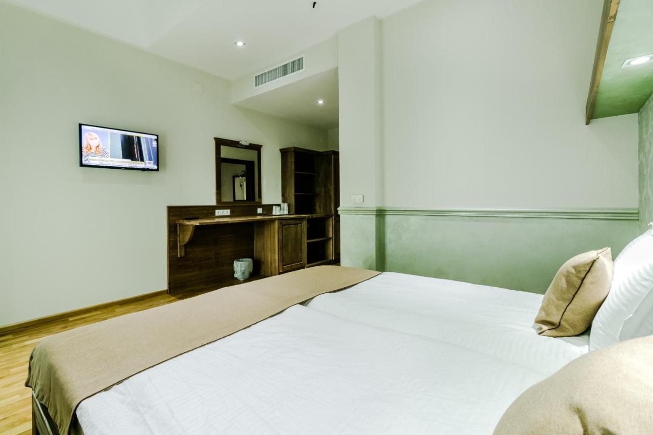 Hotel Marina Pucioasa Eksteriør billede
