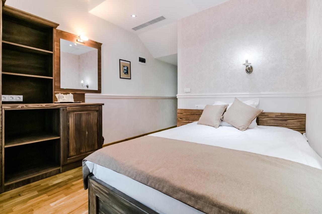 Hotel Marina Pucioasa Eksteriør billede